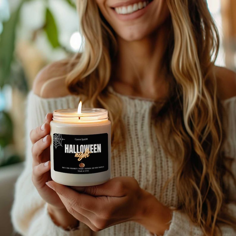 Spooky Halloween Scented Soy Candle – Cozy Fall Home Decor, Autumn Fragrance, Cute Seasonal Gift