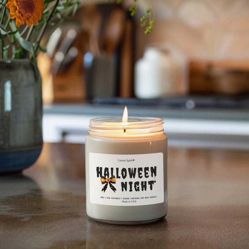 Cute Spooky Halloween Candle – Scented Soy Wax, Fall Home Decor, Cozy Autumn Gift