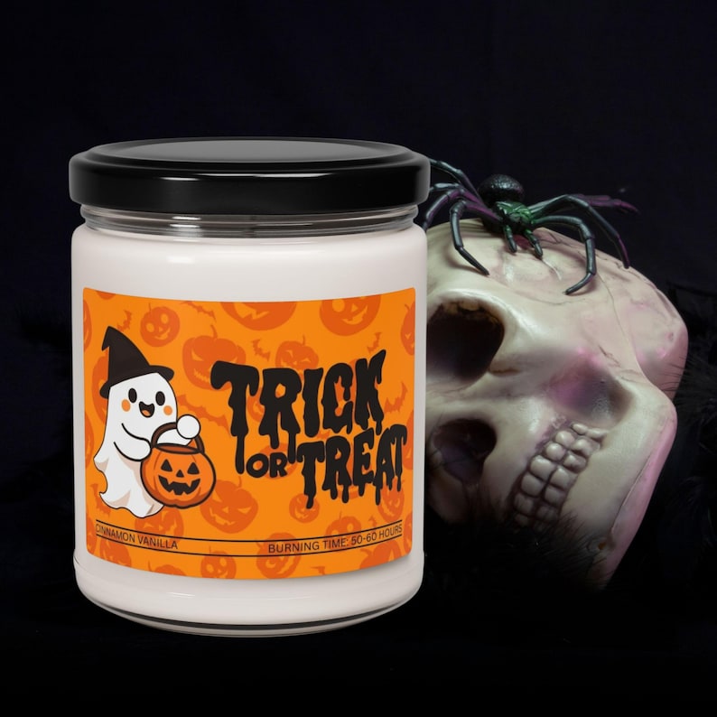 Trick or Treat Scented Soy Candle, Halloween Ghost Pumpkin Candle, Spooky Fall Home Decor, Cozy Halloween Candle, Autumn Gift, Halloween Decor