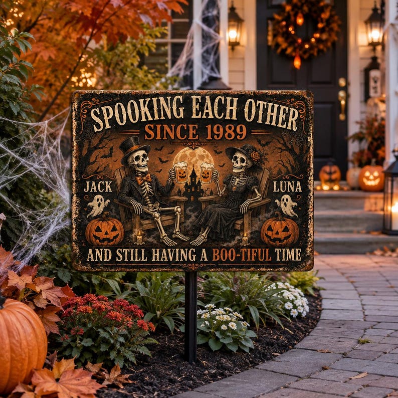 Personalized Halloween Skeleton Couple Metal Sign, Custom 2 Names and Year, Spooky Anniversary Yard Sign, Halloween Garden Decor, Couple Gift