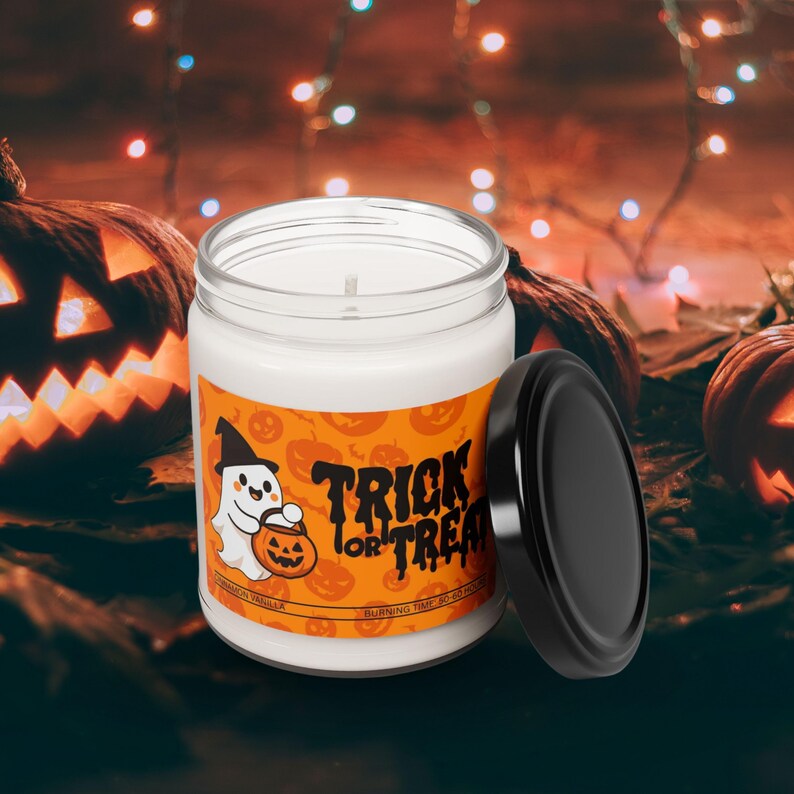 Trick or Treat Scented Soy Candle, Halloween Ghost Pumpkin Candle, Spooky Fall Home Decor, Cozy Halloween Candle, Autumn Gift, Halloween Decor