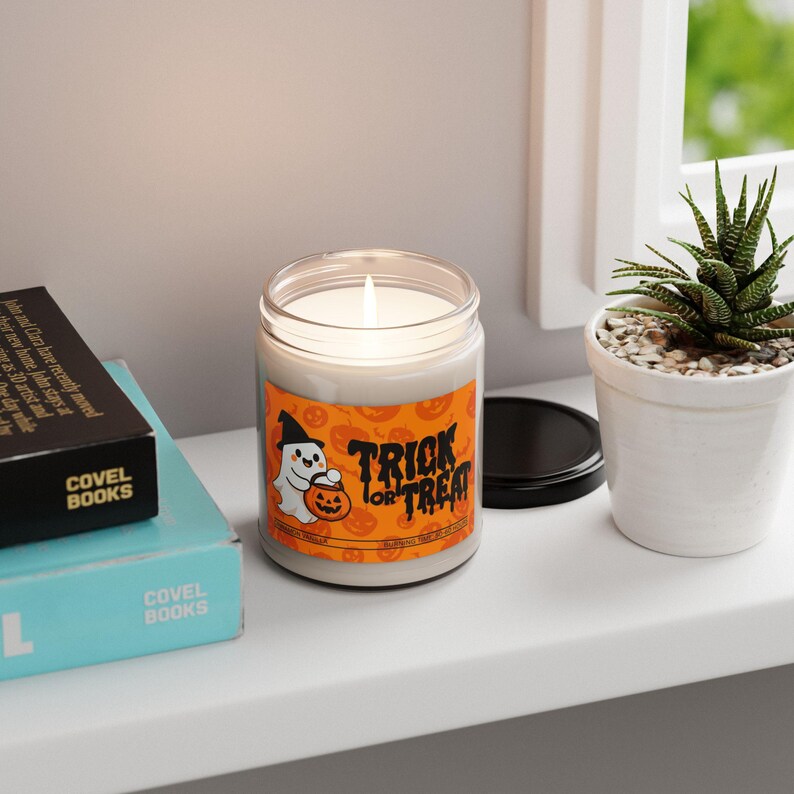 Trick or Treat Scented Soy Candle, Halloween Ghost Pumpkin Candle, Spooky Fall Home Decor, Cozy Halloween Candle, Autumn Gift, Halloween Decor