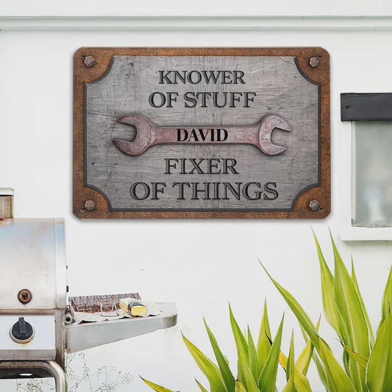 Personalized Knower of Stuff Fixer of Things Metal Sign – Custom Garage Decor, Handyman Workshop Sign, Dad Gift for Him