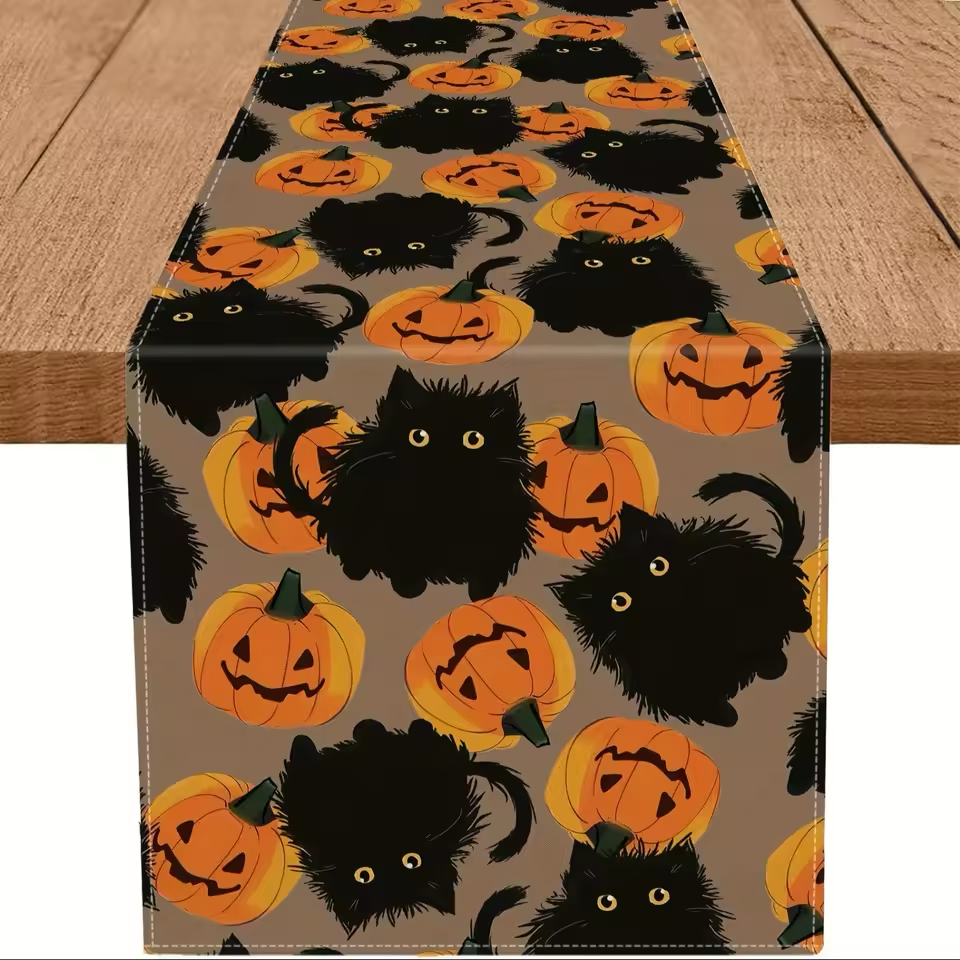 Halloween-Themed Table Runner Decorated with Black Cat and Pumpkin, Suitable for Parties, Restaurants, Homes, Markets, and Holiday Decoration Scenes.
