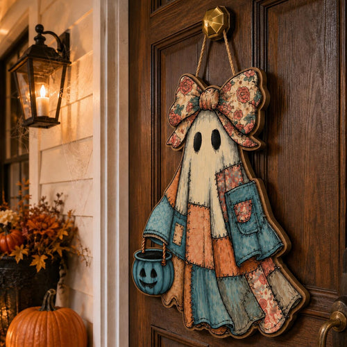 Halloween Ghost Door Hanger, Personalized Rustic Patchwork Door Sign, Primitive Fall Porch Decor, Spooky Halloween Gift