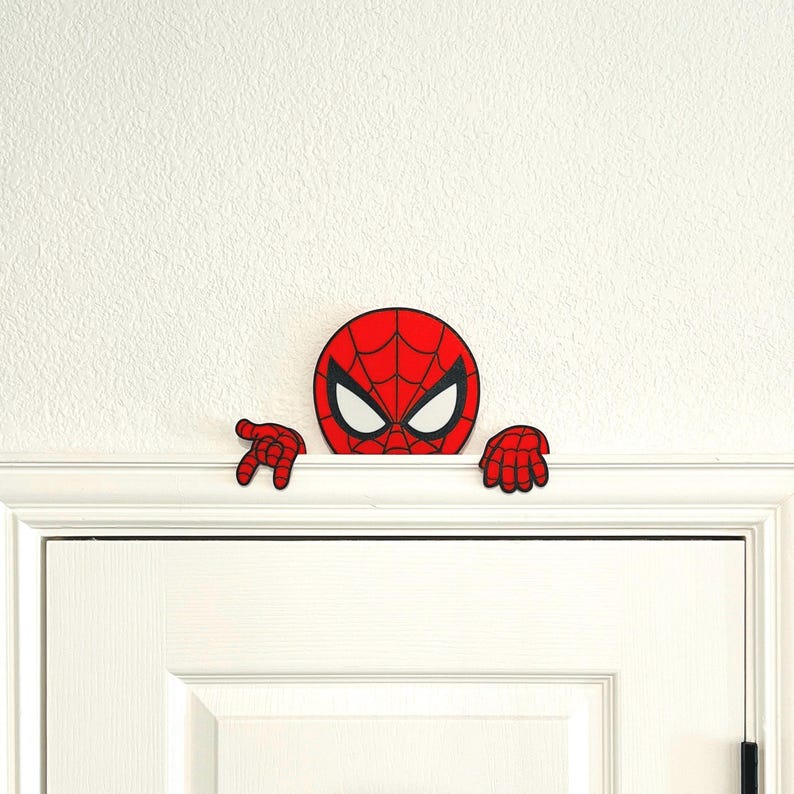 Spider-Man Door Frame Decor: 3D Doorables™ Kids Room Topper