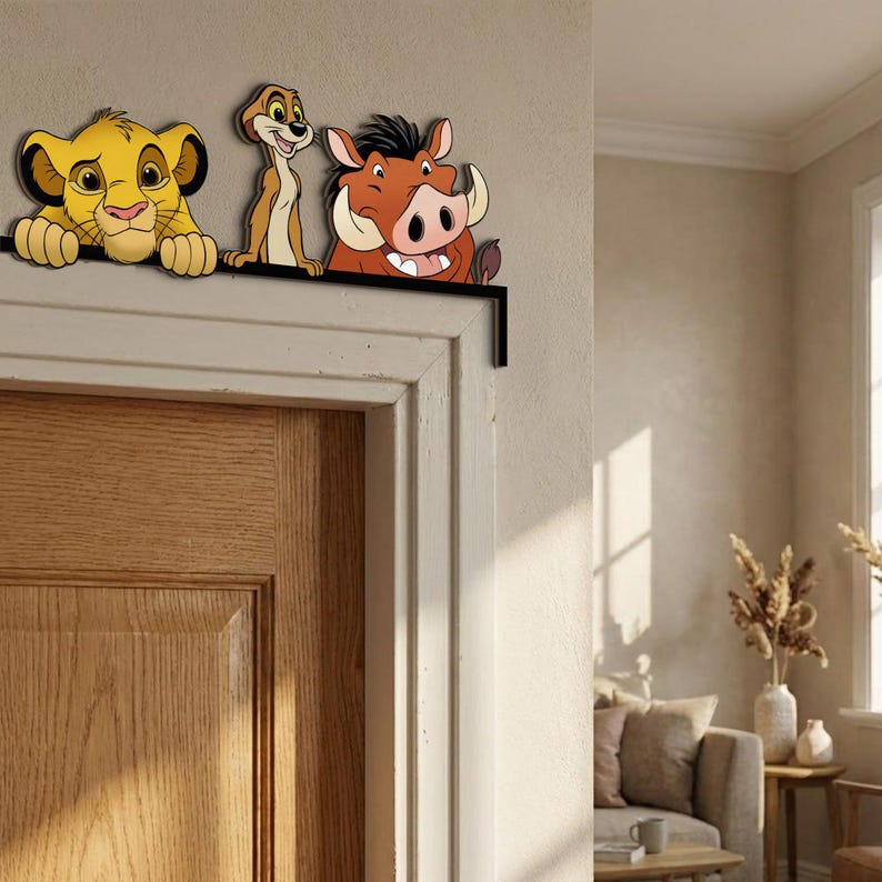 Lion King Hakuna Matata Peekaboo Peeking Peeker Door Corner Sign, Simba Timon Pumbaa Door Sign, Home Decor, Kidroom Decoration