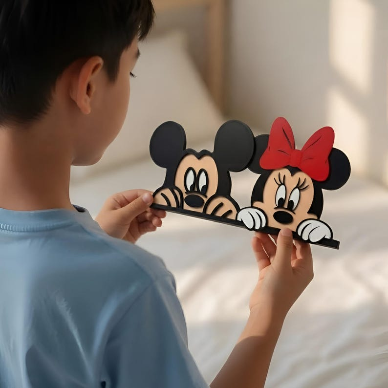 Minnie Door Corner, Minnie Couple Wall Art, Home Decor, Gift for Kids Room