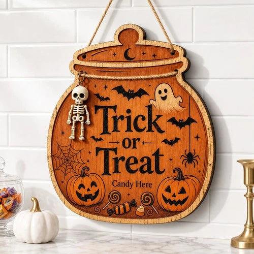 Halloween Door Sign Trick or Treat Wooden Porch Hanger Decor